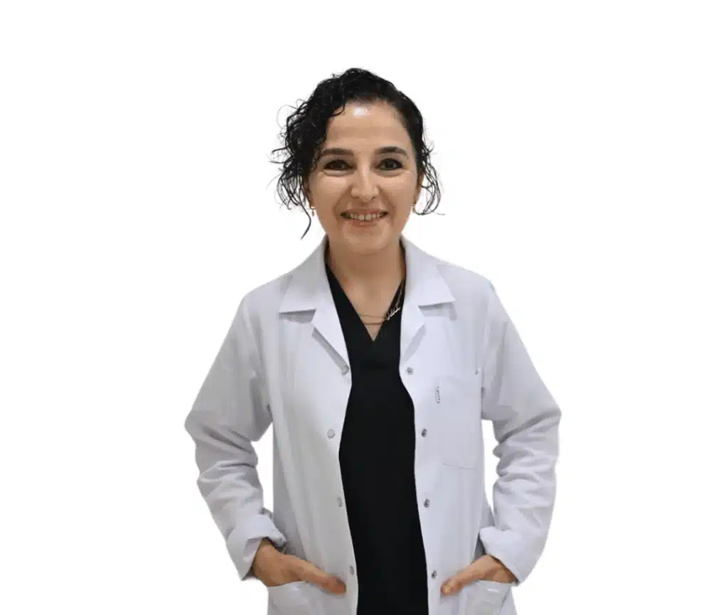 Op. Dr. İdil Göksel (Göz Cerrahı)